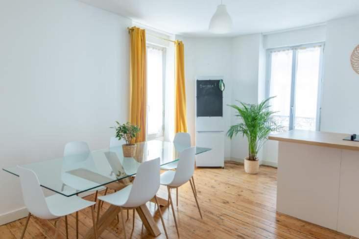 Superbe Appartement En Plein Coeur De Morgat ! Крозон Экстерьер фото